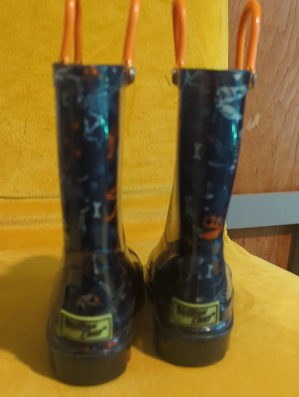 Kids Western Chief Waterproof Navy Dinosaur Rain Boots with Orange Handles Sz 10